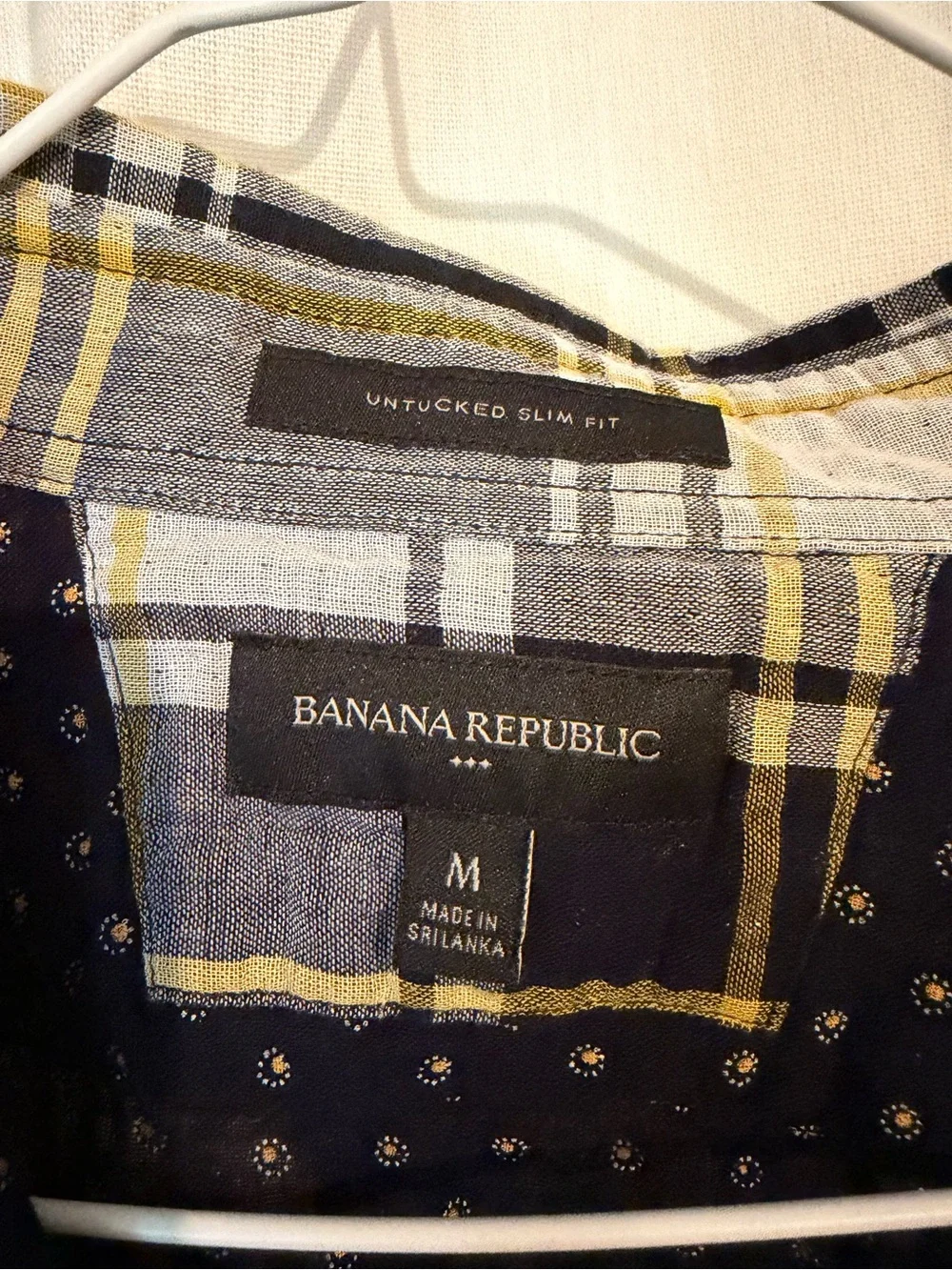 Banana Republic Black, White & Yellow Plaid Casual Button-Down Shirt